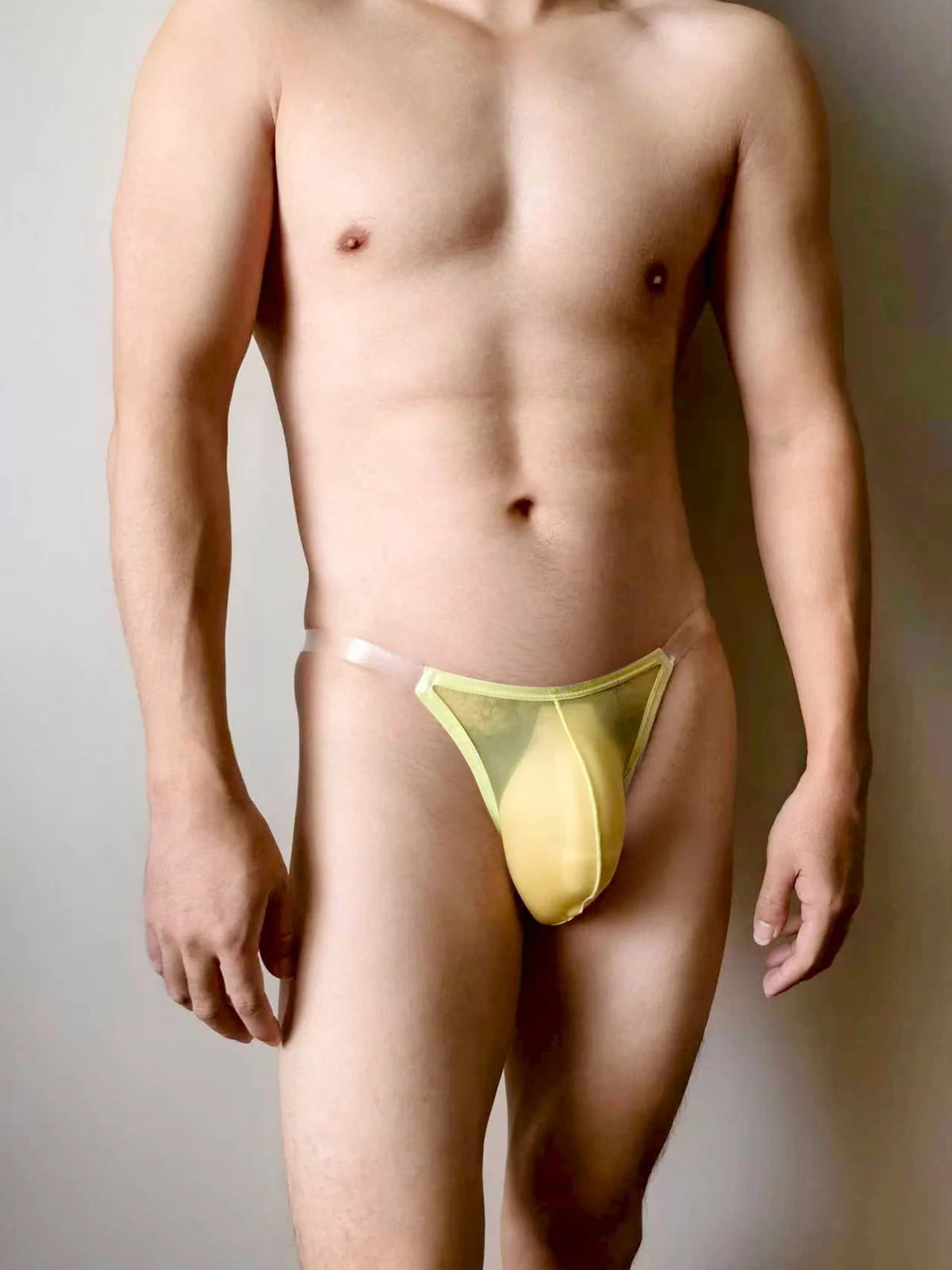 AD319 — supplier styling photograph; item sold individually